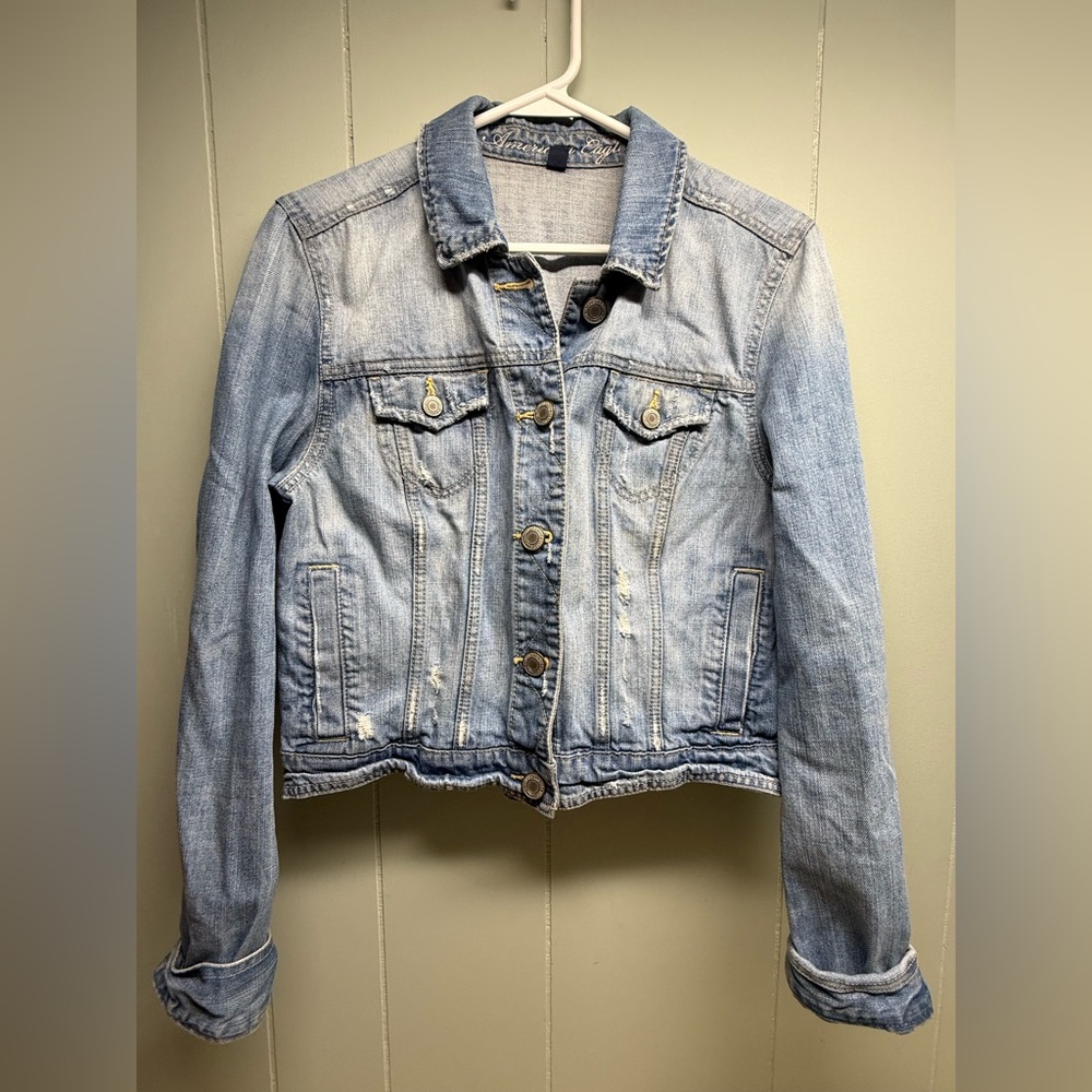 American Eagle Outfitters Light Blue Denim Jean Jacket